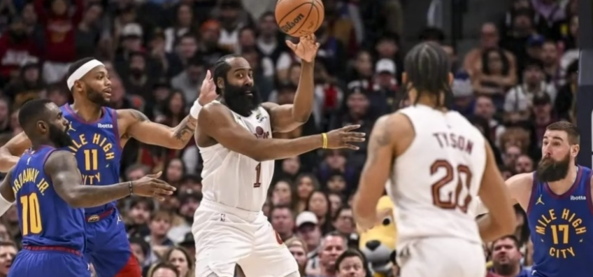 看来骑士的教练组也认为打活塞是最优解首轮打谁都无所谓，这点之前骑记已经披露过