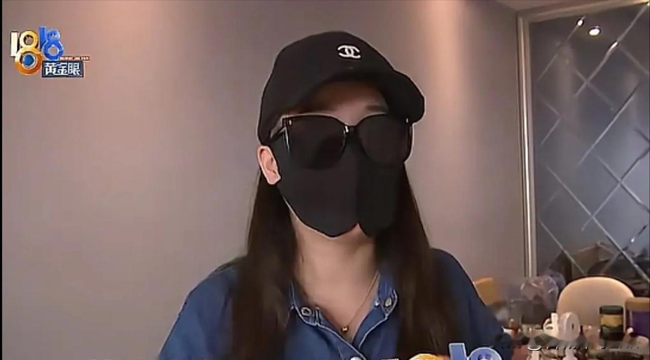 浙江杭州，女子因为工作变动，提前跟房东说要退租，她知道自己违约在先，就主动说19