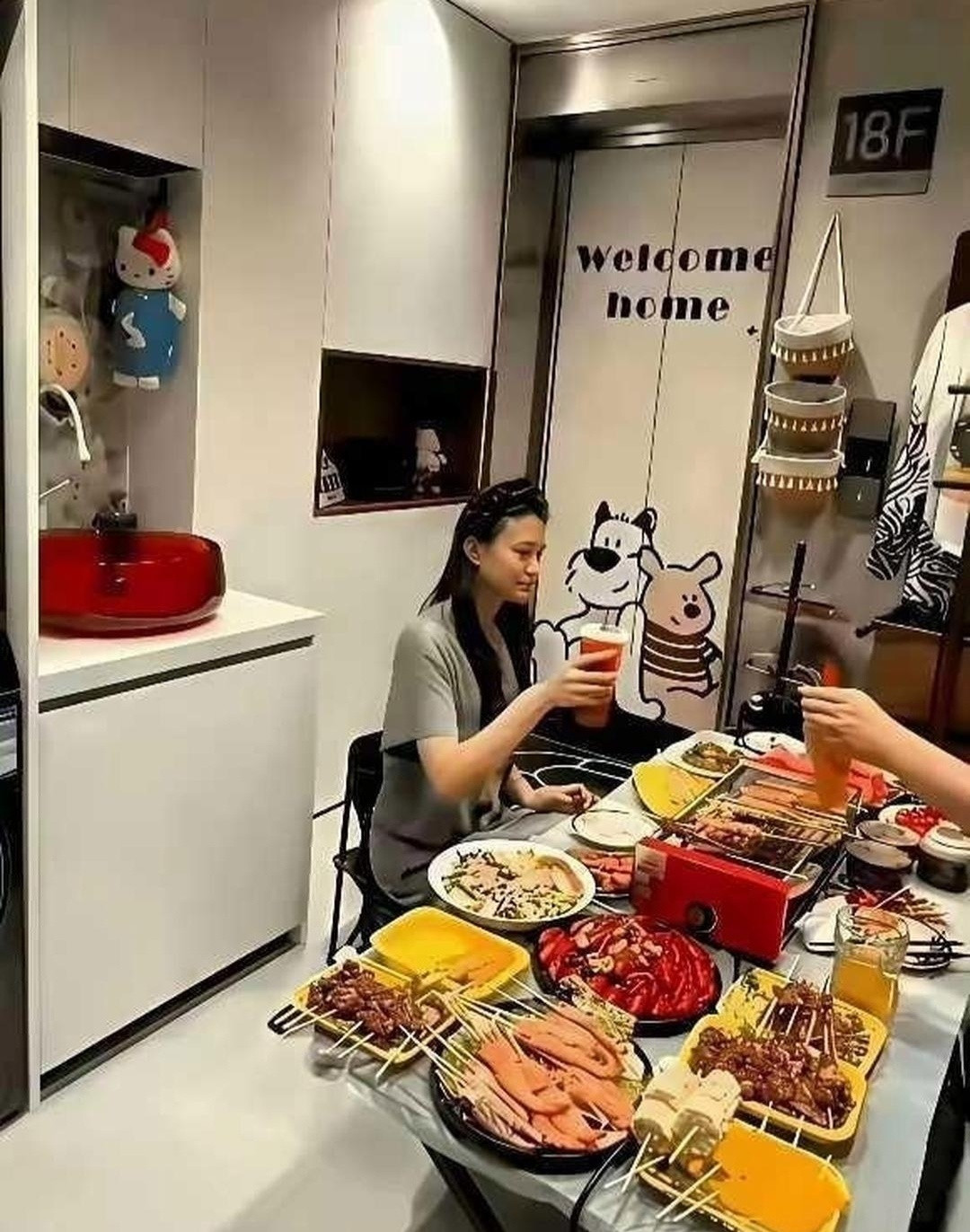 自己不尴尬，尴尬的就是别人