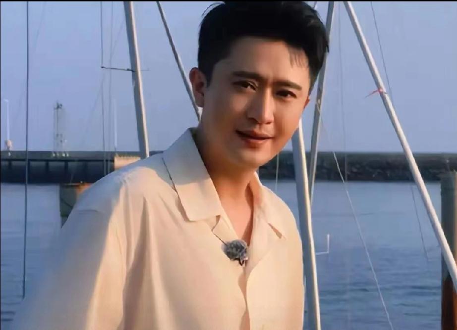 43岁的央视主持人杨帆，在台里摸爬滚打近20年，主持过不少接地气节目，观众缘超棒