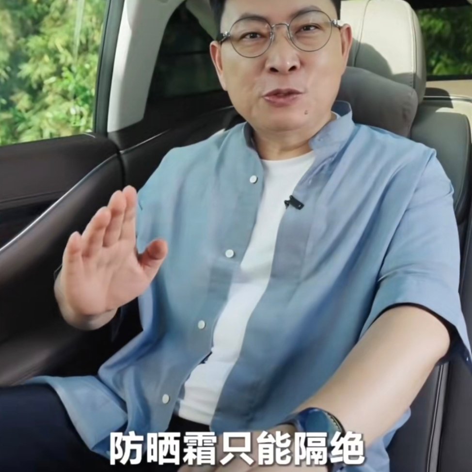 [滑稽笑][滑稽笑][滑稽笑]Pura56​​​