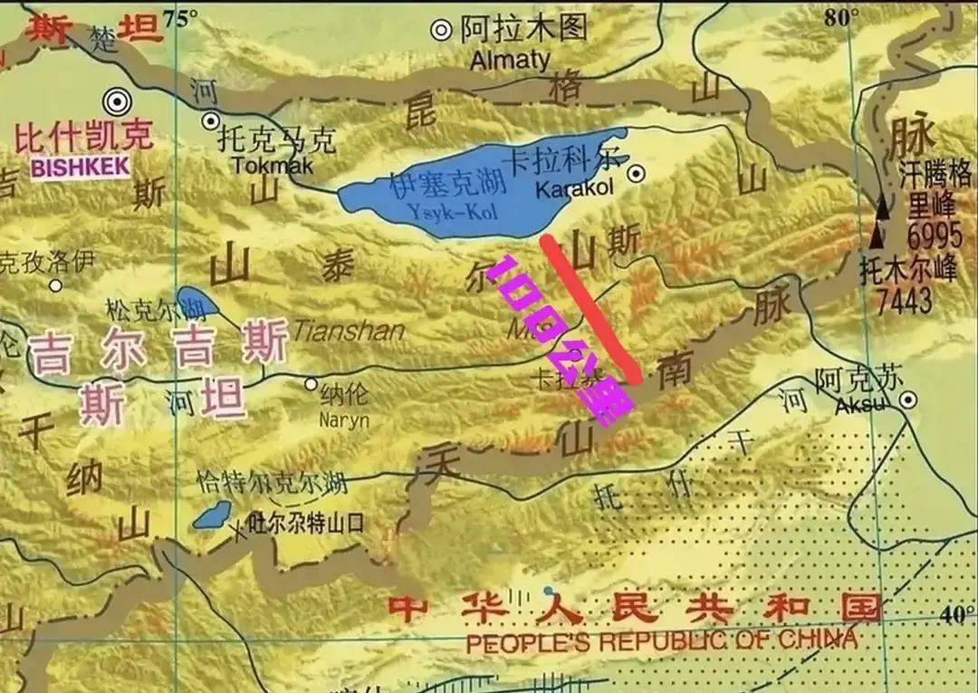 说出来你可能不信，离咱们新疆屁股后面不到100公里的地方，藏着一个巨无霸级的湖，