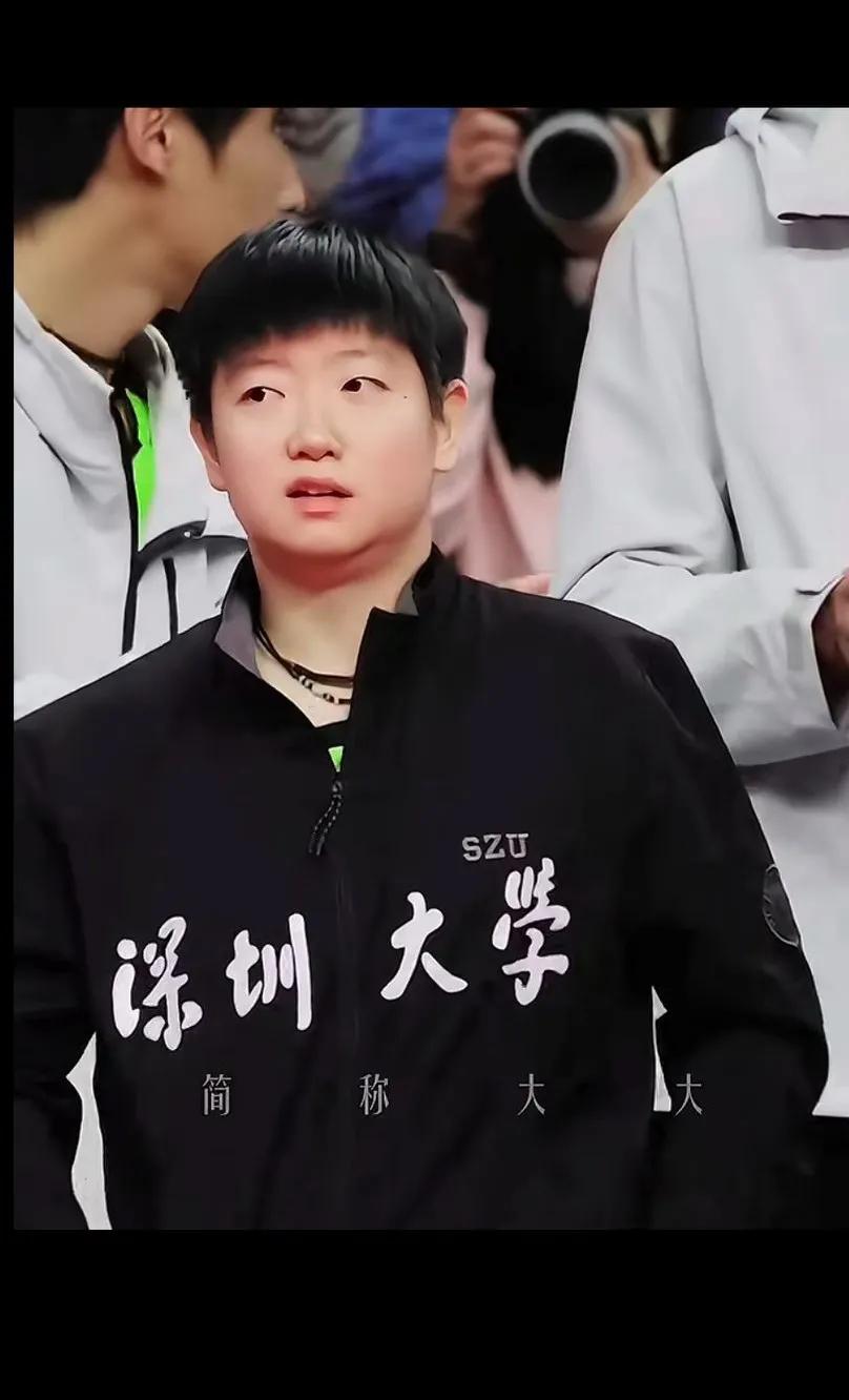 莎莎当教练又来一堆表情包了学霸不高兴了[捂脸哭]学渣太笨了，不行我上吧[赞]小