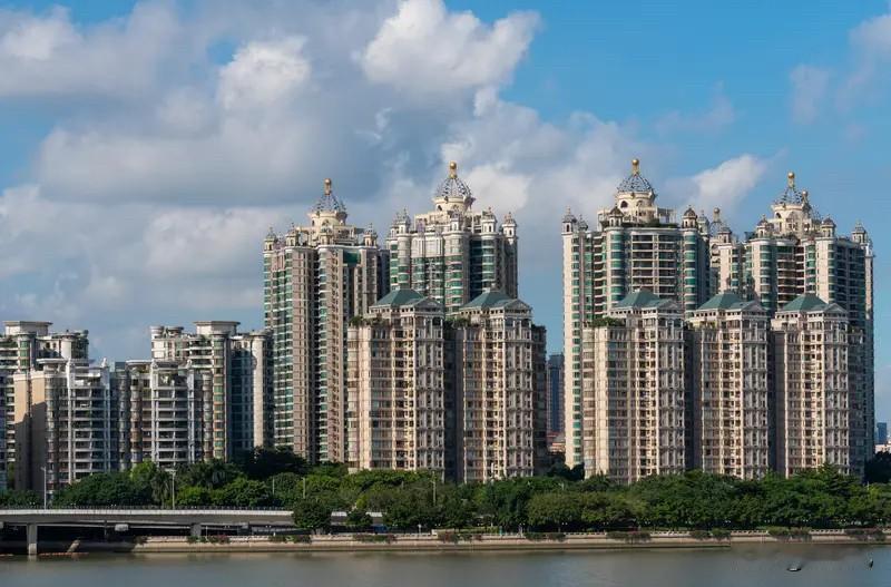 广州楼市：今年广州楼市整体算是稳住了，熬过了去年的价格踩踏行情，从1月3日到