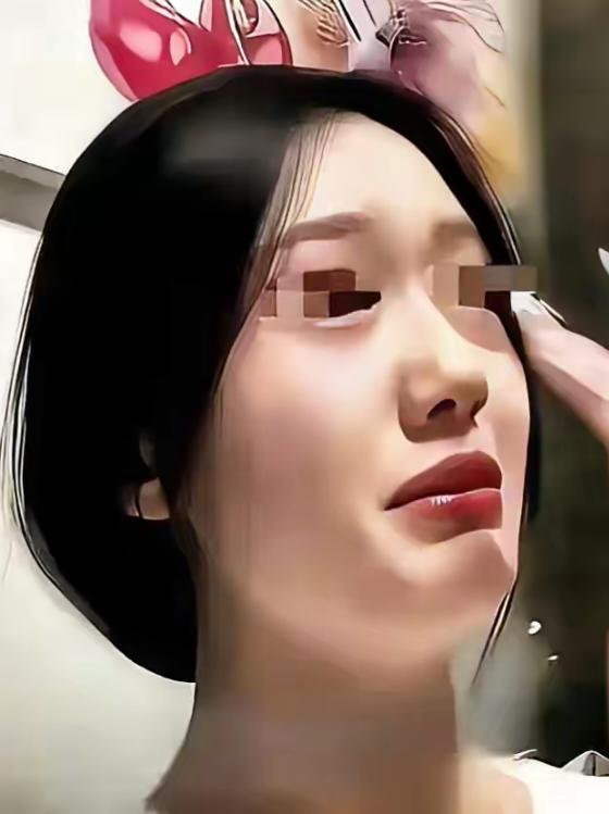 “泪目”苏州一位颜值出众的姑娘，和男友谈了七年，男友洗袜子、洗内裤、买卫生巾，