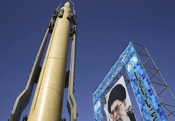 美军舰偷偷加油时被伊朗导弹逮个正着！侯赛因在伊朗军界算是个关键人物。在2026