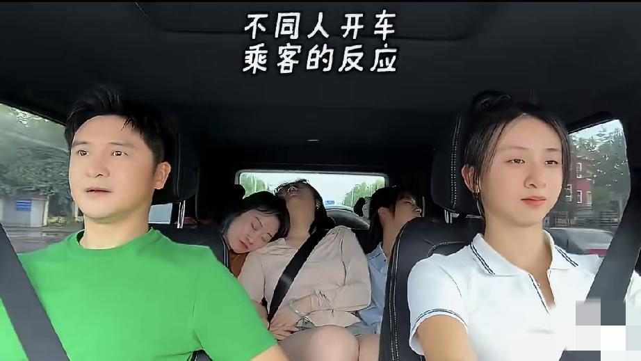 田亮，藏不住的骄傲！8月1日，田亮晒出女儿森碟手握方向盘，淡定开车，自己坐在