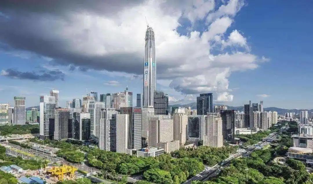 5100亿资金投入其中，建起一座面积堪比三个纽约都会区的新城——雄安。如今，这座