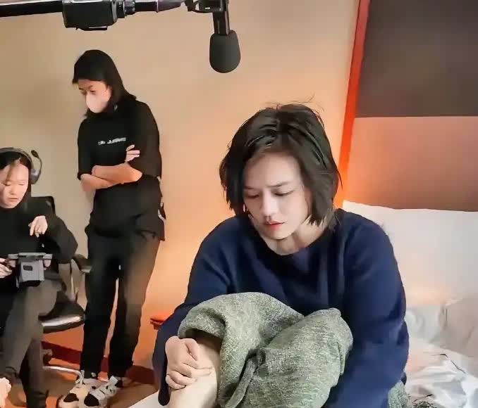马思纯，原来床戏是这样拍的！