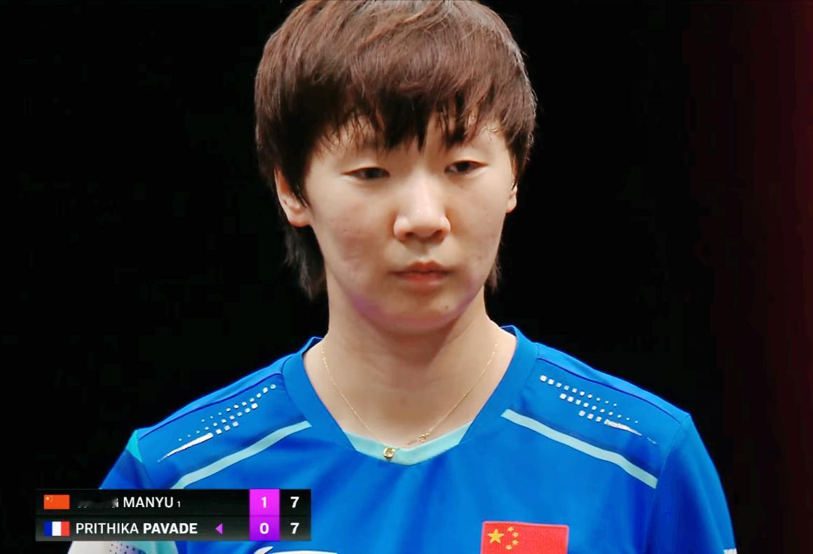 王曼昱从7:2开局，被帕瓦德追到了7:7，她为什么不叫暂停？周冠达说：