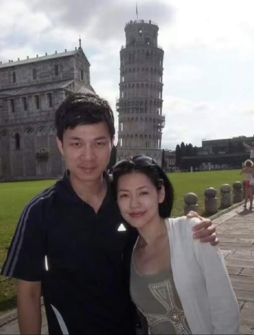 大S合伙公司悄悄转给许雅钧，简直就是一环扣一环，汪就一纯冤种，像不像邹市明?汪