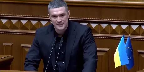 乌克兰35岁新任国防部长米哈伊洛·费多罗夫：2026年力争每月斩鹅头6万，让鹅