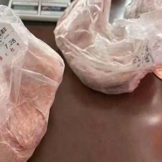 最近河北邯郸出了件让老百姓心里直打鼓的事儿——有位王先生在阳光超市龙湖店买了块猪