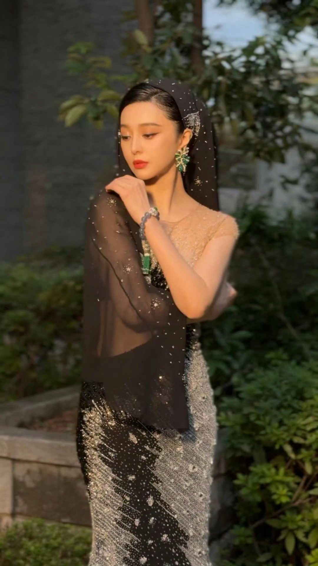 范冰冰东京国际电影节开幕式第二套造型​​​