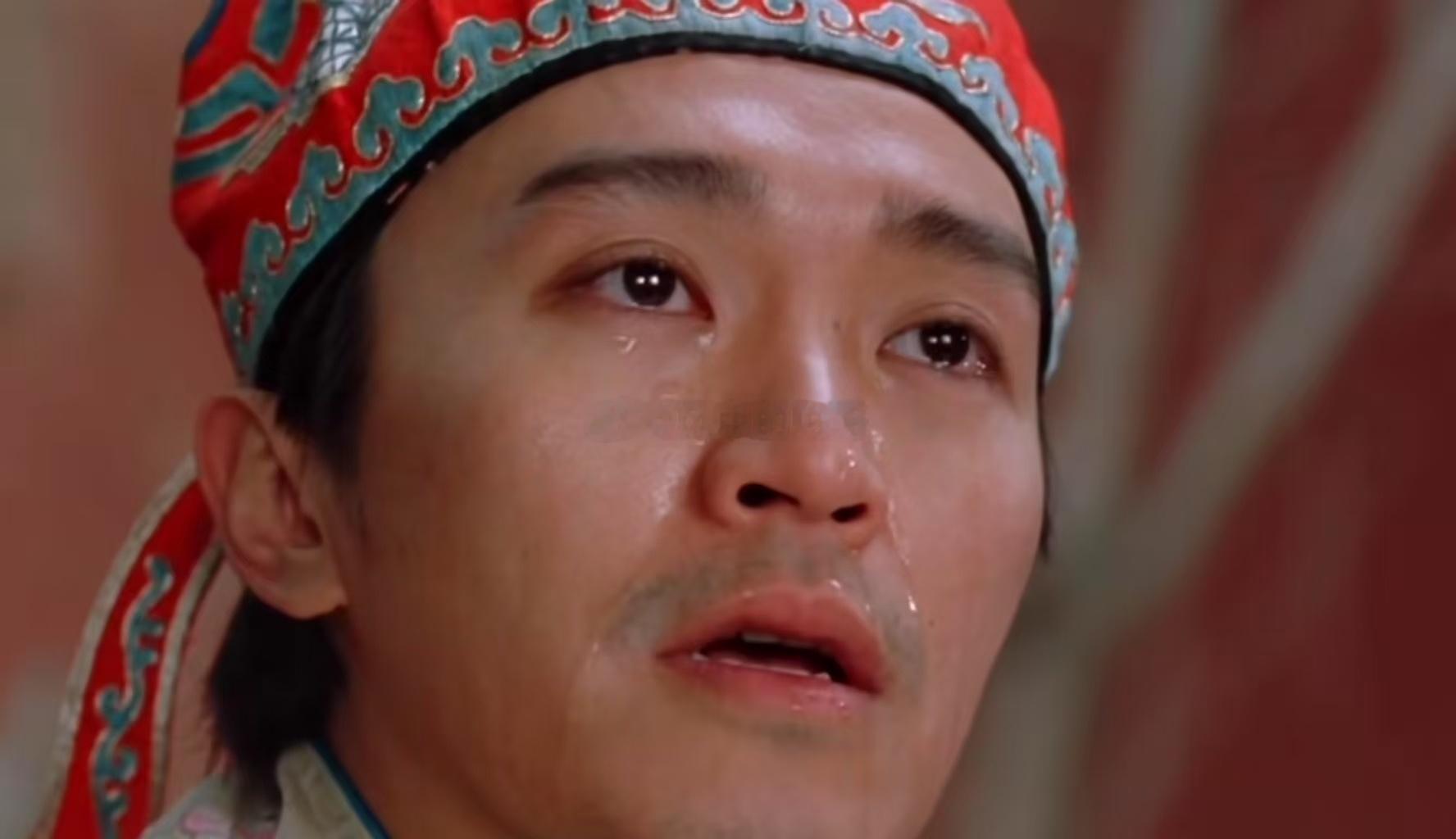 很多时候拉银行股是为了维稳，压券商也是为了维稳，银行涨，券商多半会跌，一涨一跌，