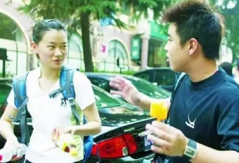 王皓与管乐分手，荧幕情深缘浅，背后真相是什么？王皓和管乐以前是男女朋友。俩人