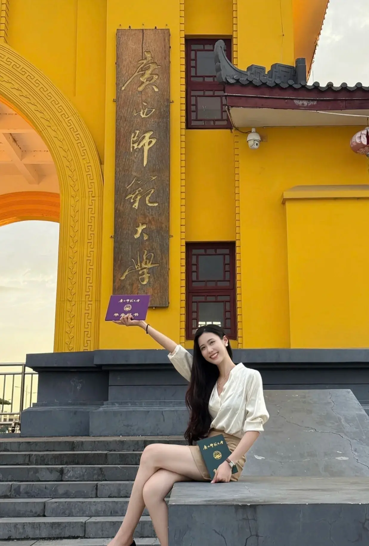希望她会是个好老师，真漂亮