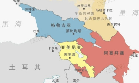 阿塞拜疆给乌克兰最大的建议，就是千万不要承认土地被大鹅占领，一定要想办法收回。阿
