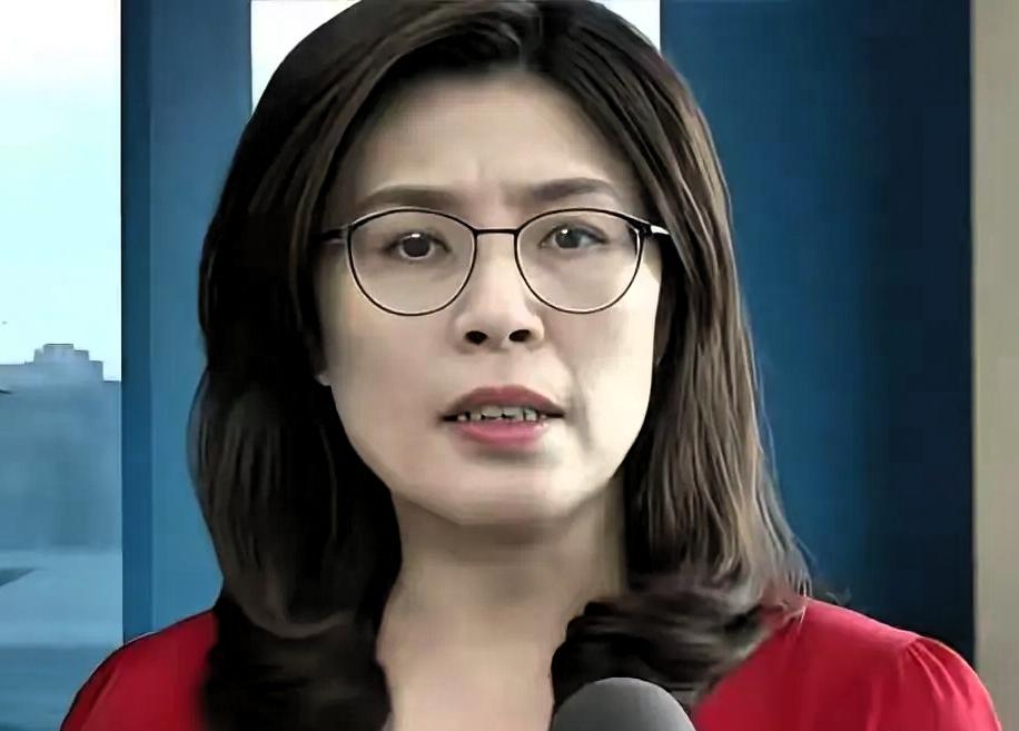 全场沸腾！郑丽文铿锵发声力挺统一，这才是两岸民心所向近期，郑丽文一场公开演