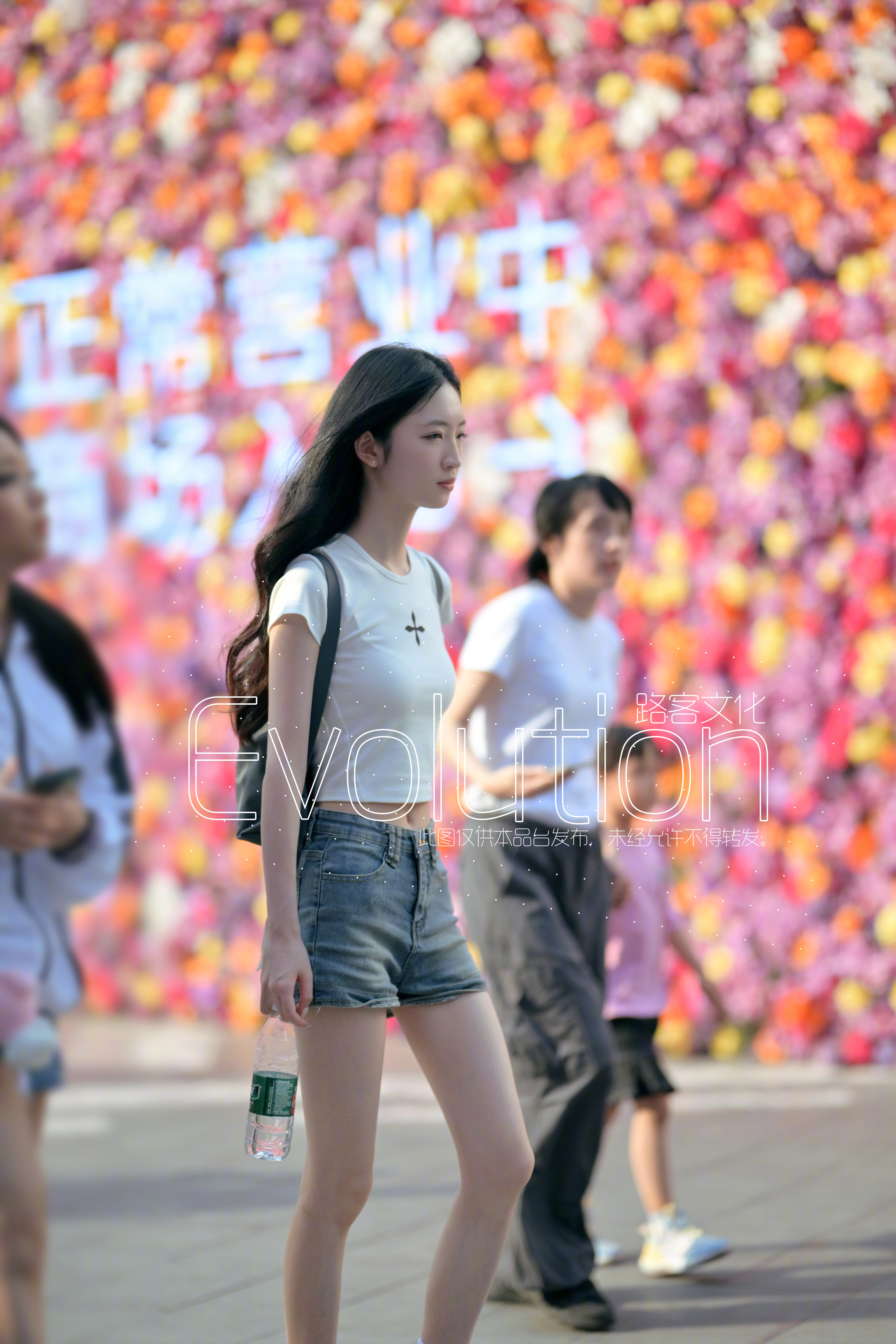 多少有点心事的样子​​​
