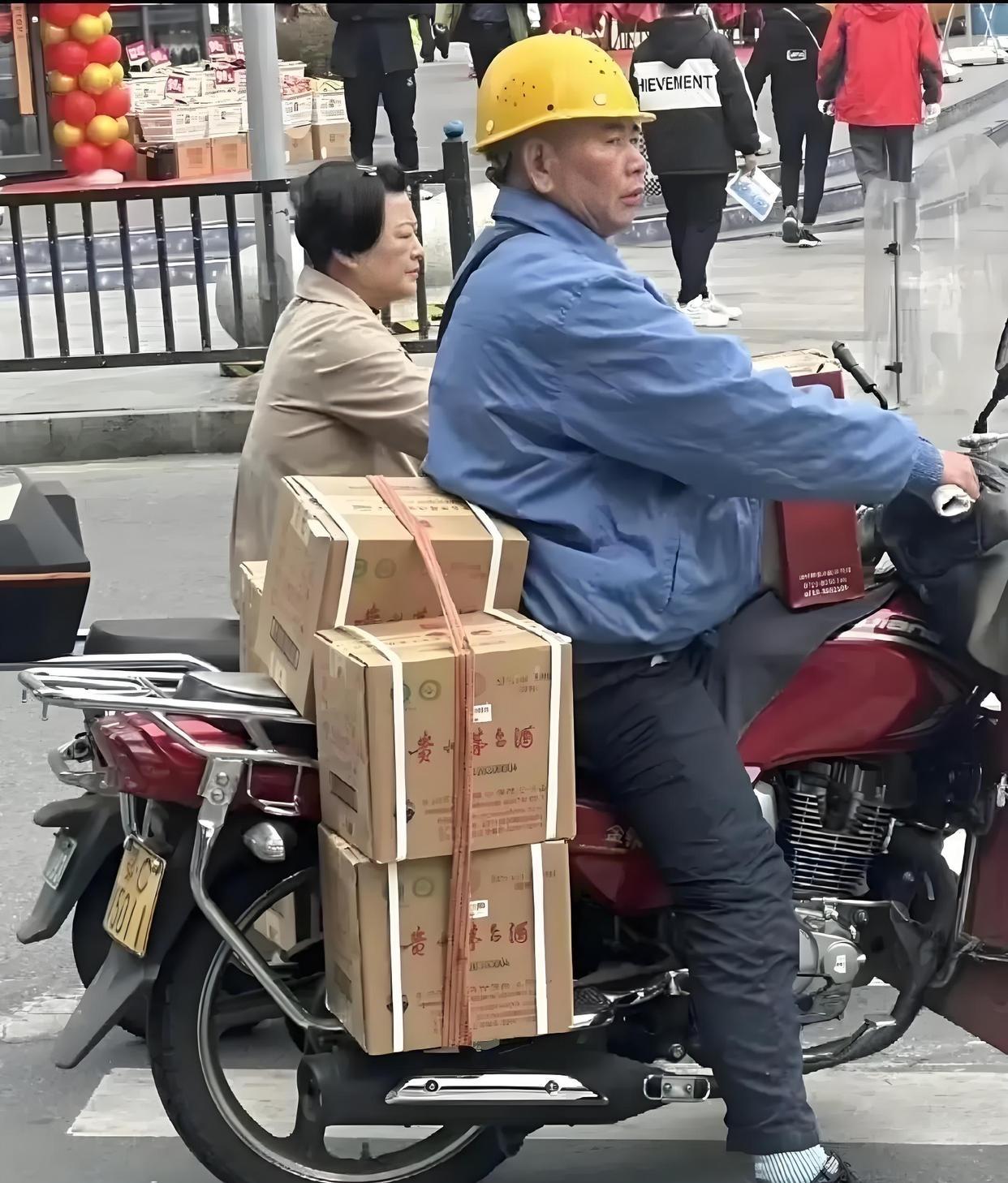 大叔，你这炫富炫的，让我无法反驳。