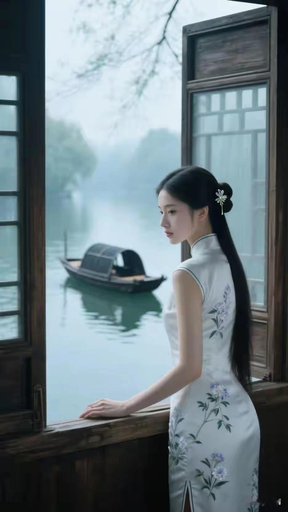 纤腰楚楚随风摆，眼眸藏星韵自来。江南烟雨，典雅旗袍温婉贤淑，藏尽温柔烟雨