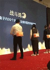 兄弟出工不出力啊