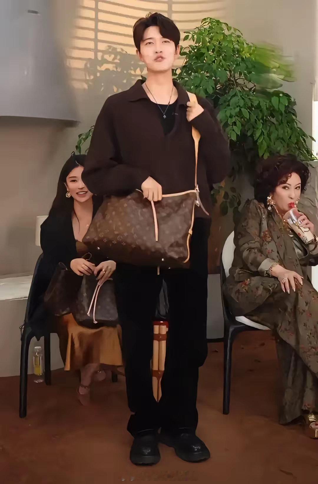 向太的直播，真的感觉她越来越接地气啦！​​​