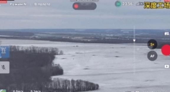 第一个替中国向台湾“开炮”的国家出现了，不是“巴铁”，也不是俄罗斯，而是这个被美