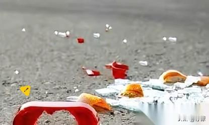 凌晨4点，天都还没亮，山西介休，5条人命，就这么没了。你说这叫什么事儿。