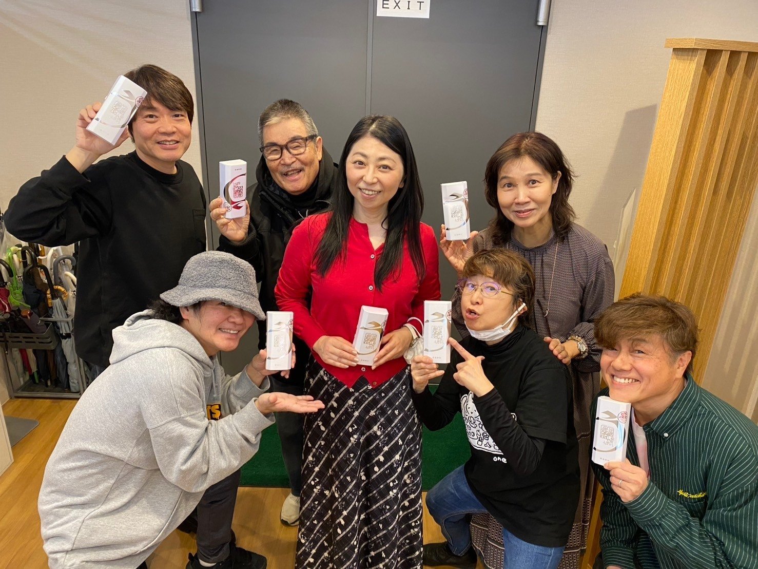 海贼王海贼王草帽海贼团声优们为娜美声优（冈村明美）庆祝生日