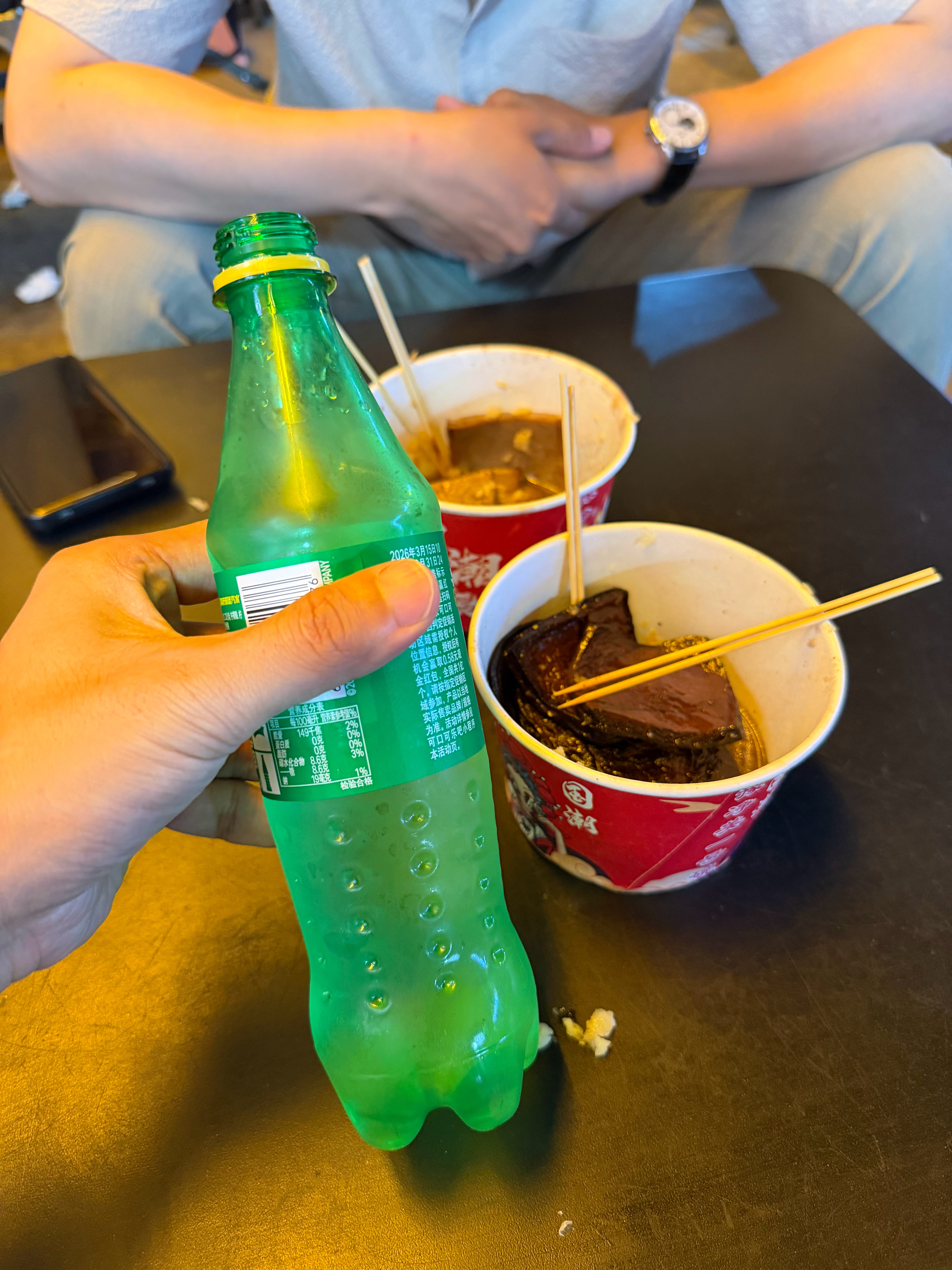 煎猪血加煎灌掌，加冰镇雪碧结果就是图3邯郸·学步桥广场