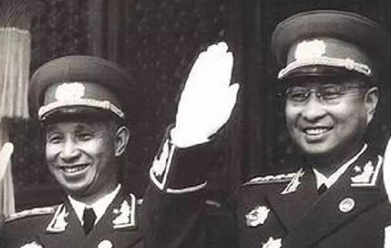 同为十大将之一，陈赓和粟裕的关系很好，私交也不错，是那种无话不谈的知己。粟裕受到