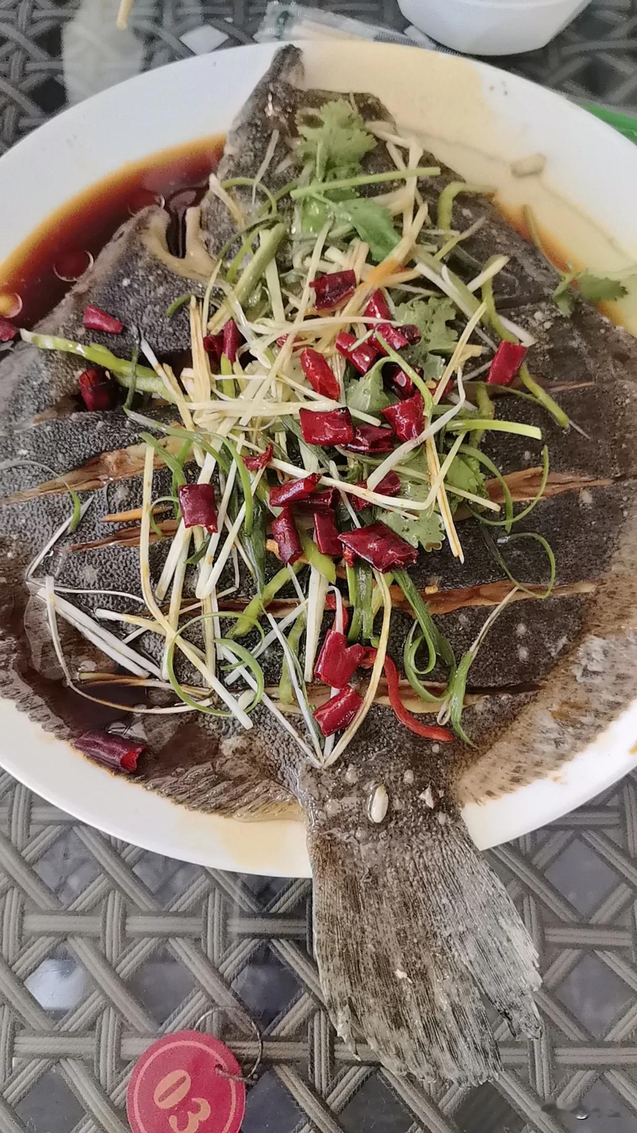 免费高速真是不好蹭的!10月1日从沈阳到营口，中途遇到俩起事故，本来六个小时车程