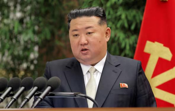 金正恩做出一个重大表态。朝中社2026年5月3日披露称，朝鲜领导人金正恩在平