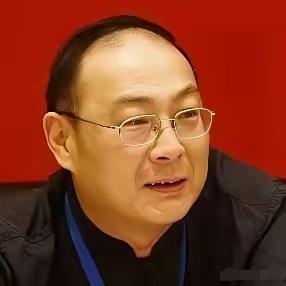金灿荣说了一句特别清醒、也特别残酷的大实话：中国想要实现民族复兴，人口体量绝对不