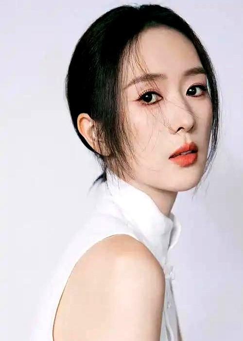 《四喜》的演员遭遇了意想不到的质疑，连明星阵容都难以逃过“演技差”的标签。观众们