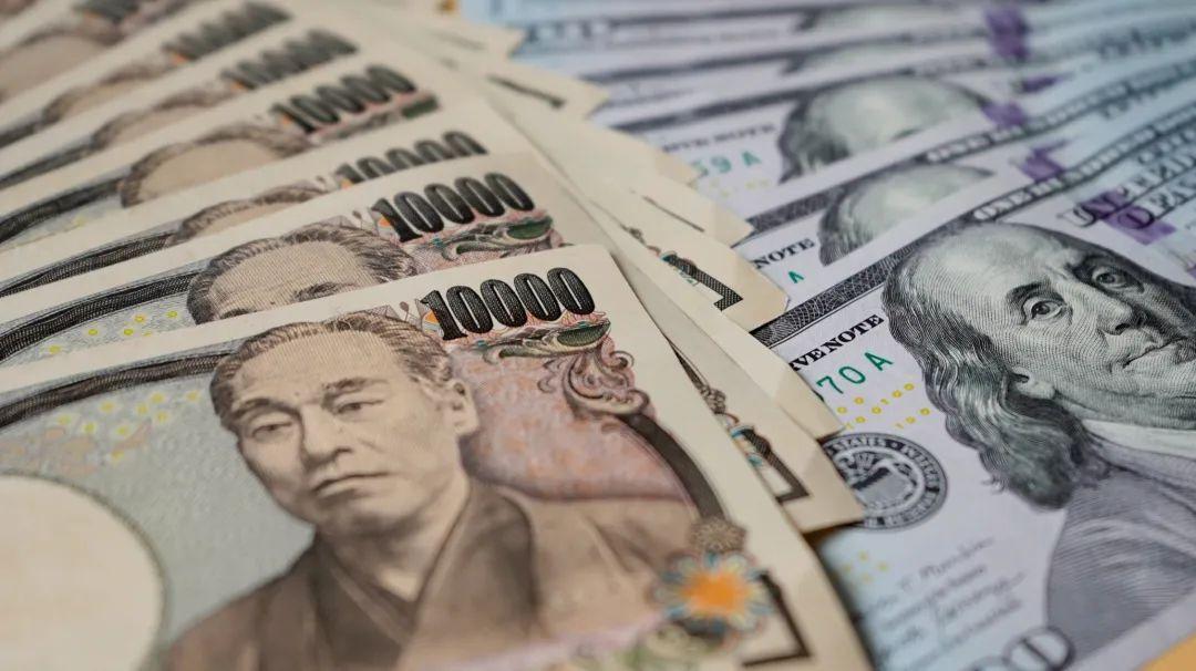 日本已经陷入死局：加息崩盘、不加息通胀爆雷日本经济目前最尴尬的局面是日本人知