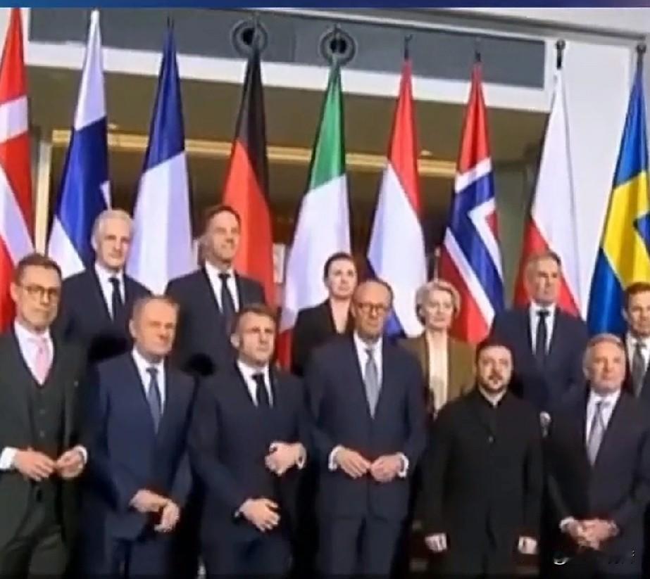 其实欧盟到如今都没搞明白俄乌战争的结症在哪，如果欧盟与俄罗斯达成互补侵犯互补伤害