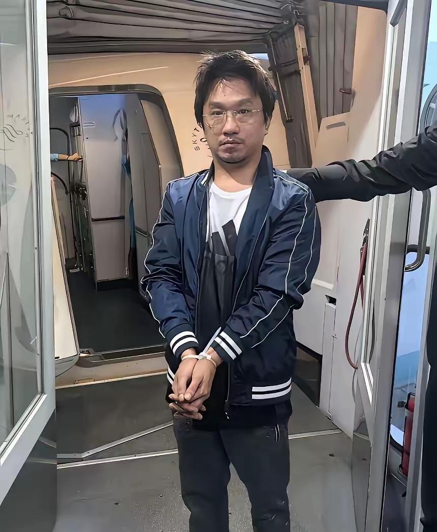 有些人，唐僧见了都得起杀心。​施纯芳在菲律宾，专干一件事，绑架同胞，并且不讲武