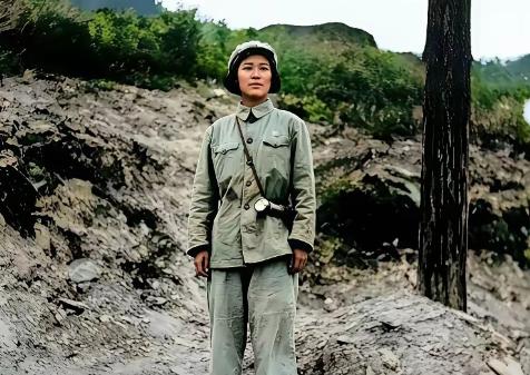 抗日名将戴安澜将军的女儿，貌美如花，1950年，年仅15岁的戴藩篱继承父亲报国之