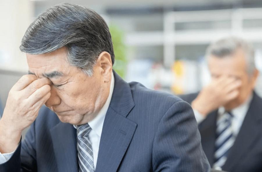 中国人口形势有多严峻？1000万大学生太多，1000万新生儿太少，35岁找工作嫌