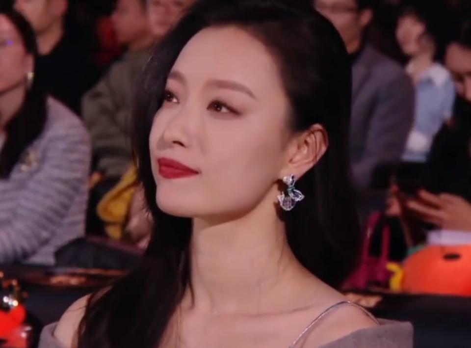 这下倪妮该慌了！面对王家卫的事情，金靖的回应，将她的声明变成了一纸笑话！原来