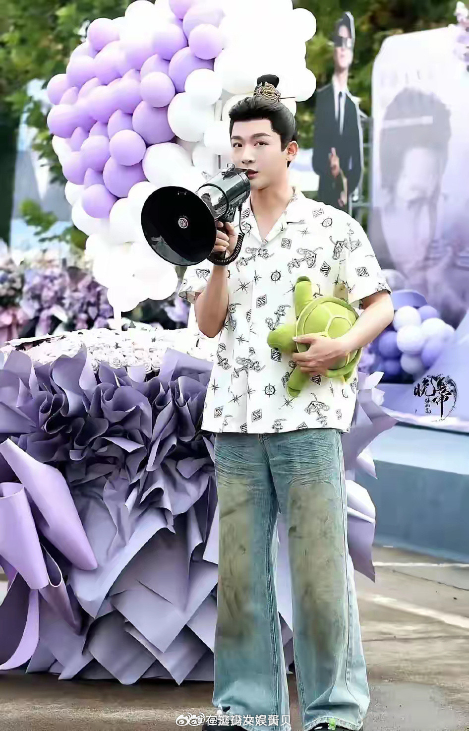 这种裤子又火了，不知道的以为摔跤了呢