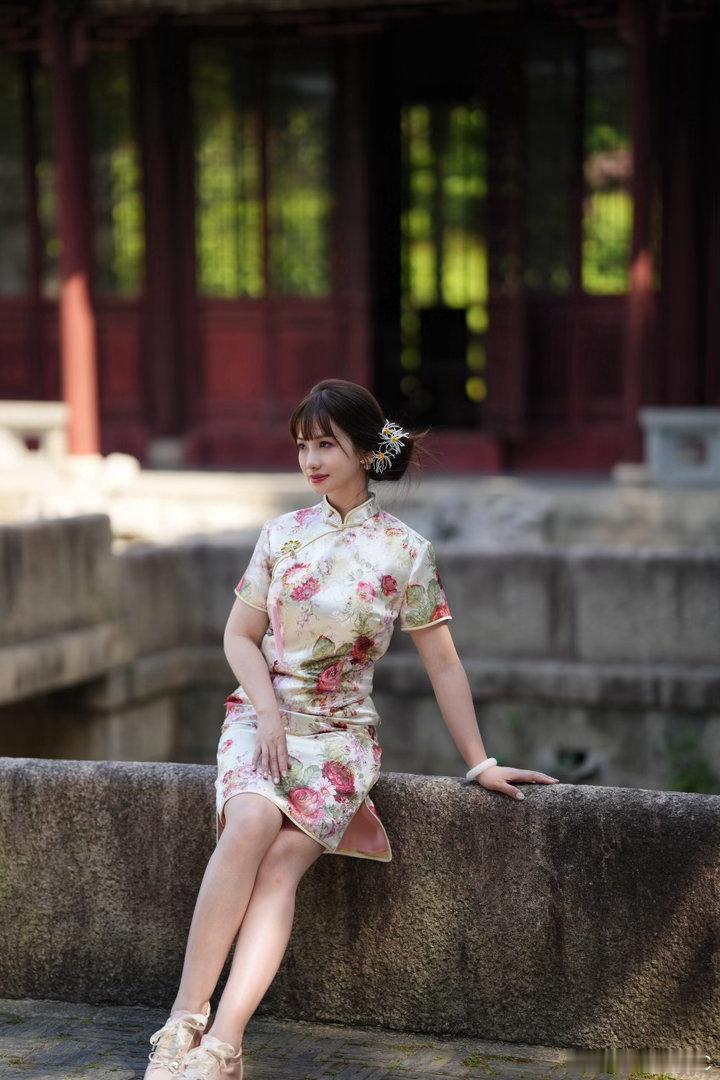 于古建回廊，赴一场中式浪漫