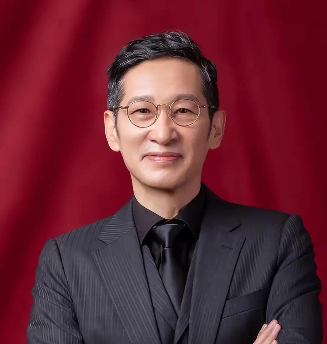 成毅主演，但弹幕最高潮都在王劲松出场时——数据证明，他的片段弹幕量暴涨217%。