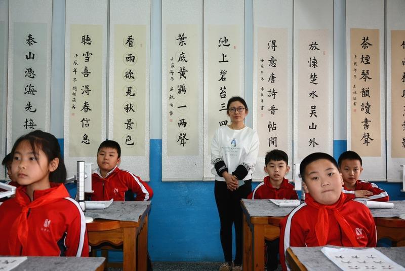 活该我们教研员被抨击！当了15年的教研员，脱离教学一线已经7年了，今天，真的杆