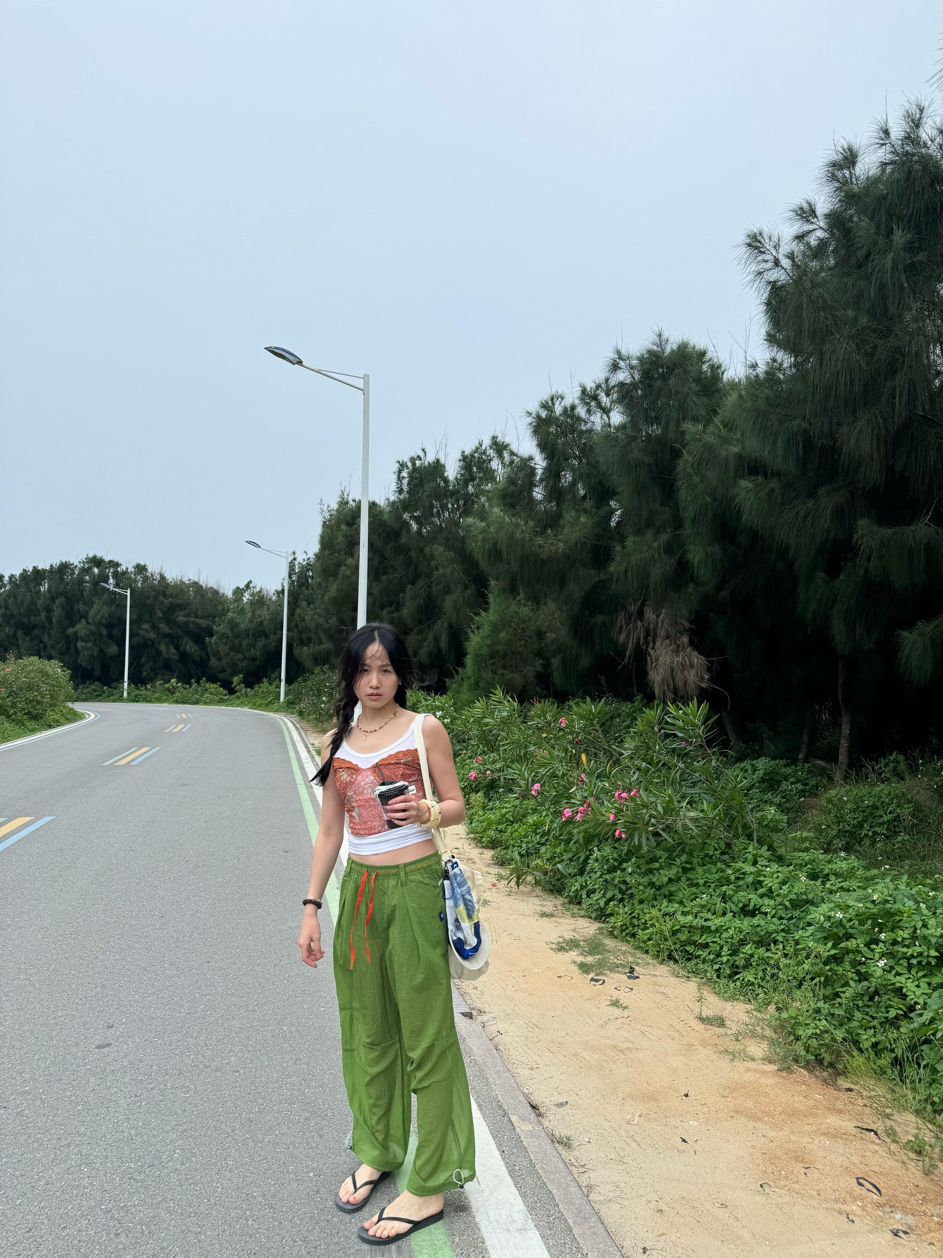 听风看云做个懒骨头·······日常碎片plog日常分享​​​