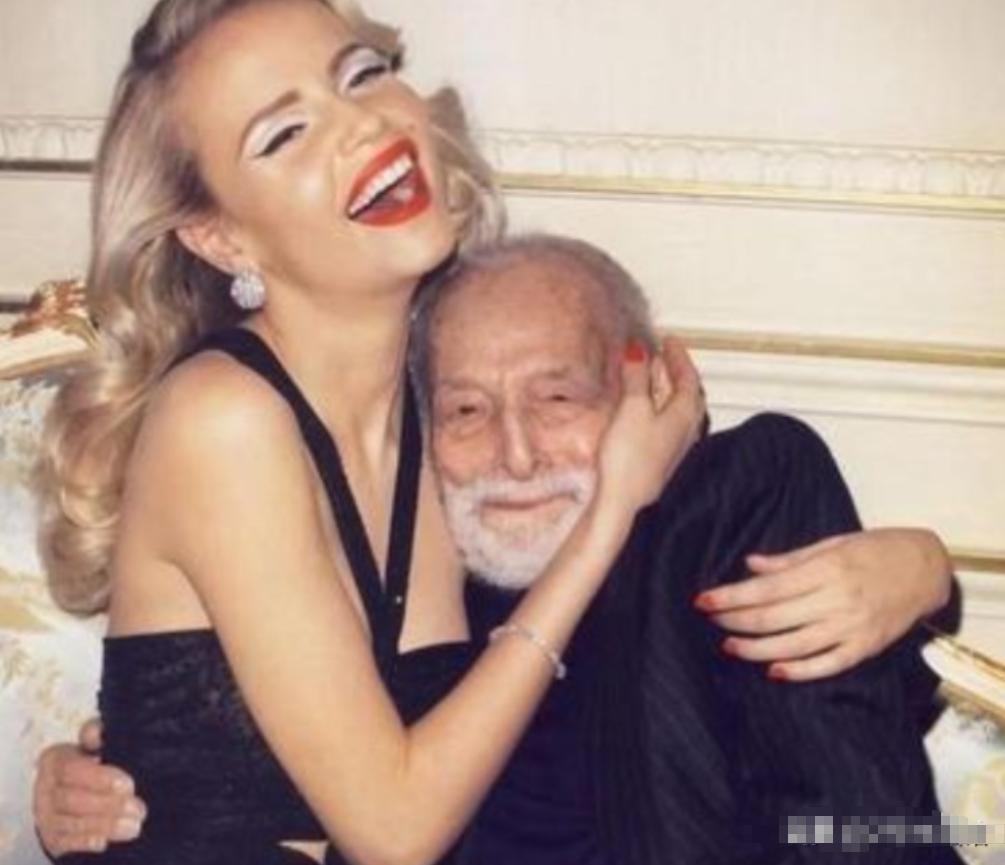 1994年，89岁高龄的石油大亨，娶了26岁脱衣舞女郎，新婚才14个月后，石油大