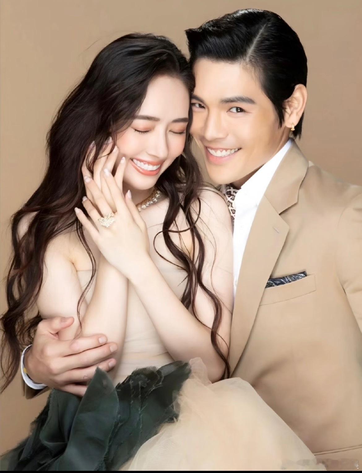 向佐穿了什么胸贴我发现了，郭碧婷就像是向佐的滤镜，他跟郭碧婷在一起的时候就不搞抽